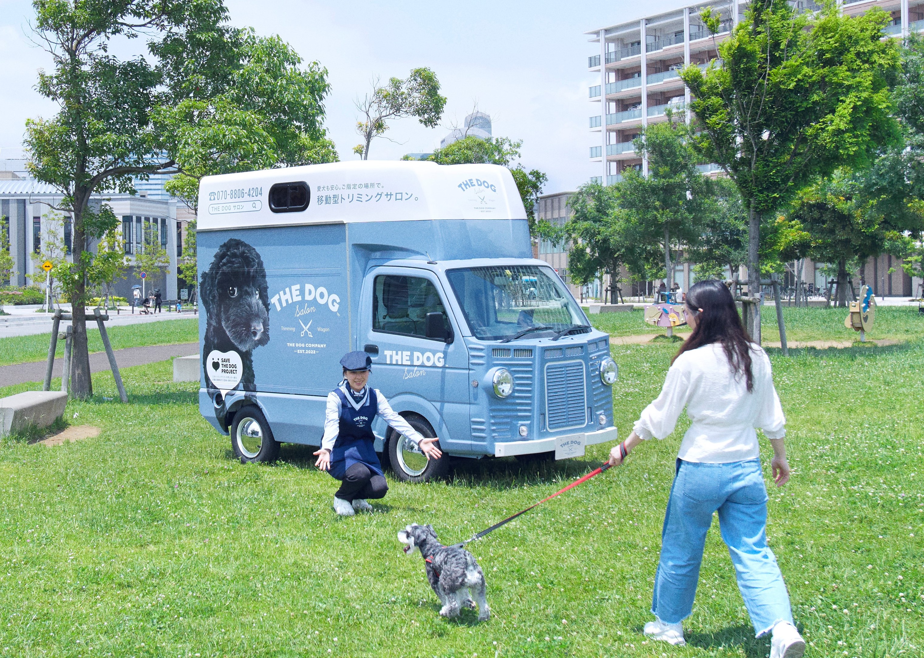 新規出店!かわいいトリミングワゴンでのお仕事です